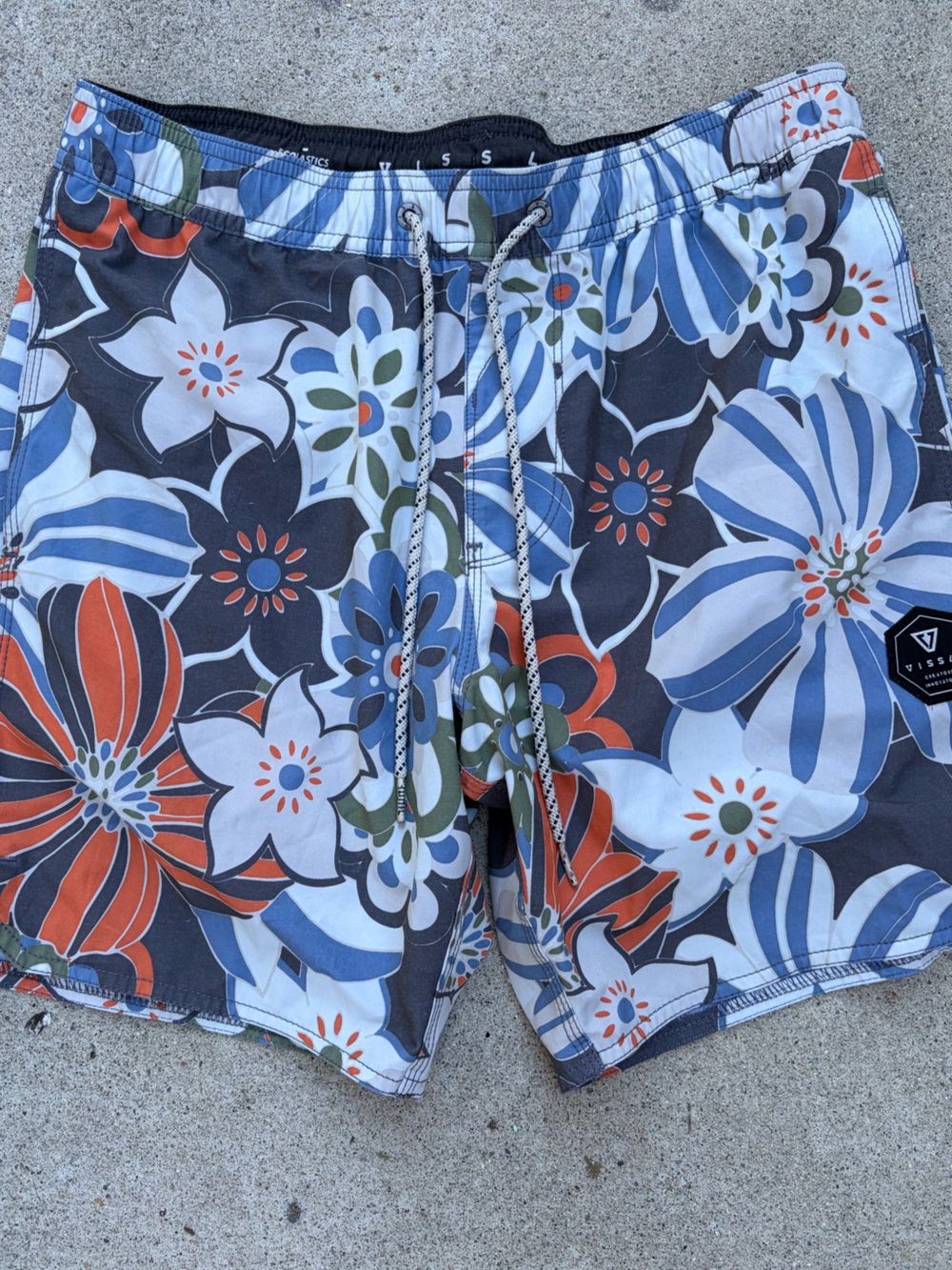Men's Vissla Board Shorts Multicolor Floral S Beach Surf Swim Active TIKI BBQ